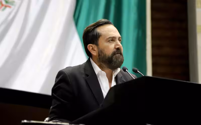 Denuncia contra Arturo Ávila Anaya por presuntas amenazas