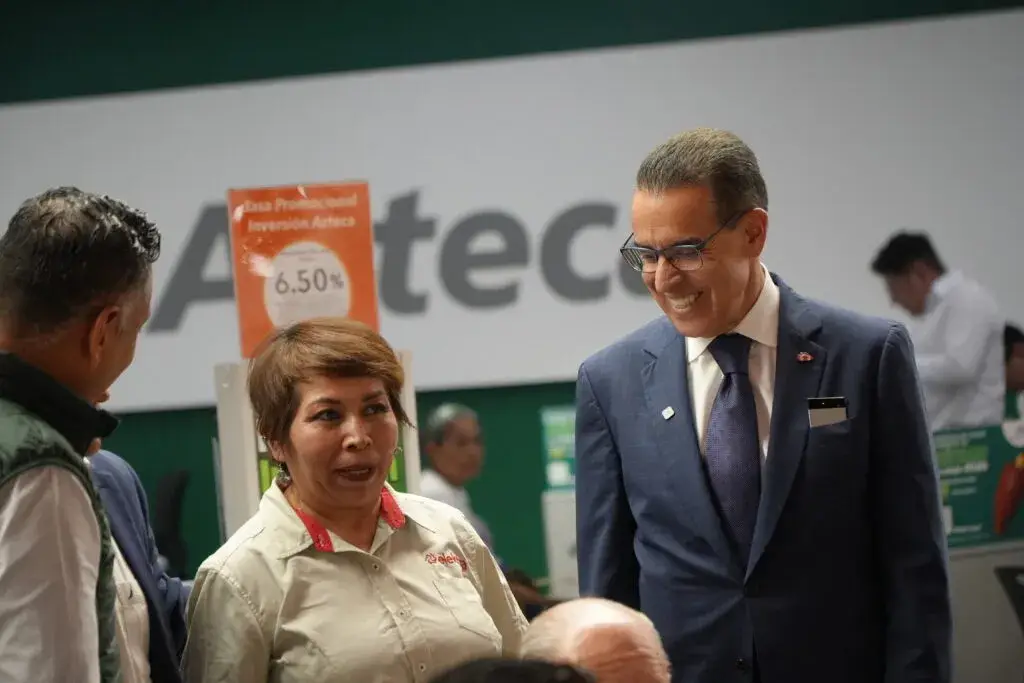 Banco Azteca impulsa inclusión de personas con discapacidad