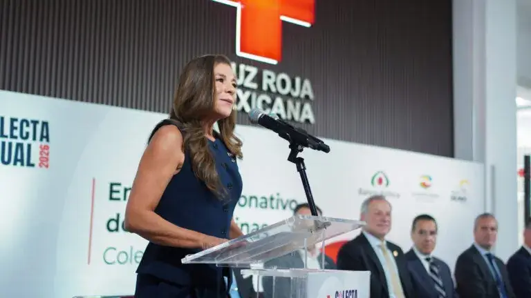 Banco Azteca y Cruz Roja impulsan red solidaria con 4 millones