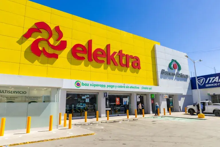 Elektra lidera la transformación de salas mexicanas por el fútbol