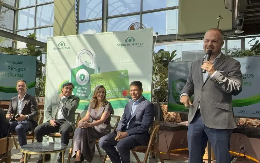 Banco Azteca frena el ciberfraude mediante Protección de Riesgos Digitales